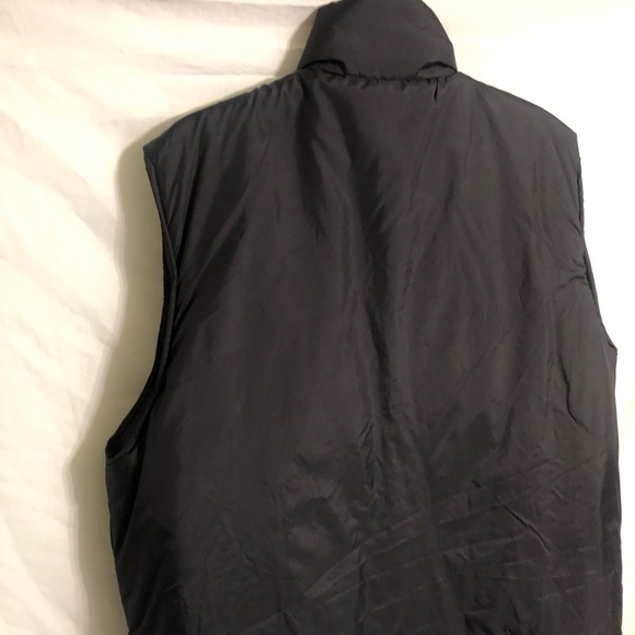 ASOS Puffy Vest - Picture 3 of 9